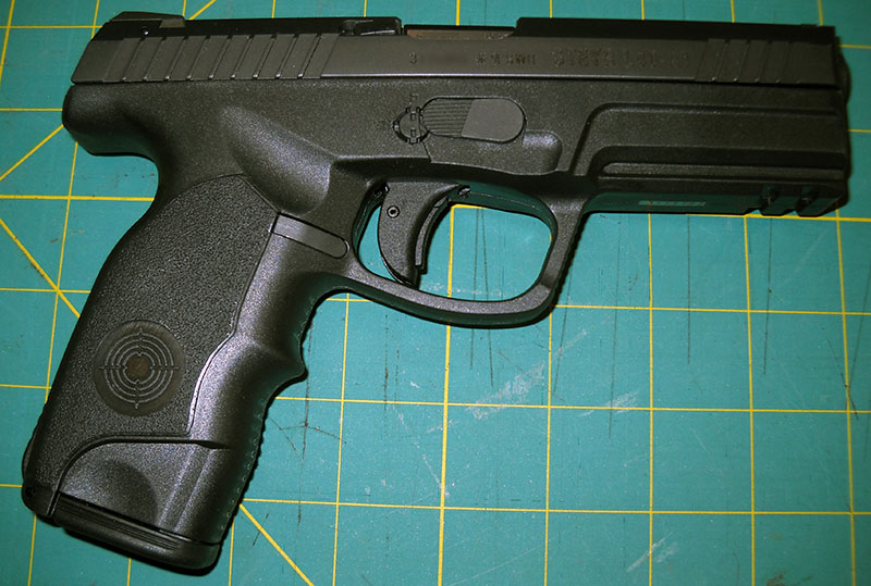 Steyr L40-A1 pistol, right side